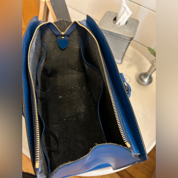 Louis Vuitton handbag - Picture 3 of 6